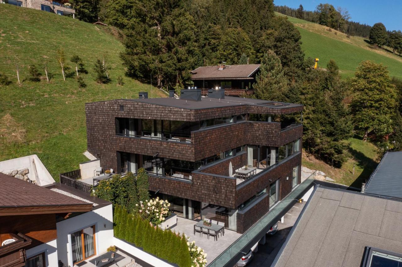 Sunny Ferienwohnungen Ski In - Ski Out Self Check In Zell am See Ngoại thất bức ảnh