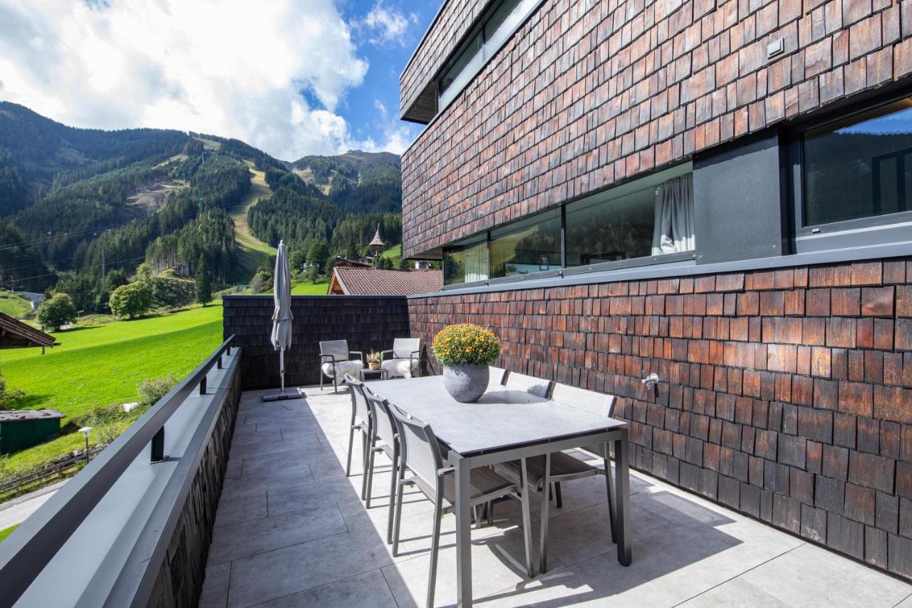 Sunny Ferienwohnungen Ski In - Ski Out Self Check In Zell am See Ngoại thất bức ảnh