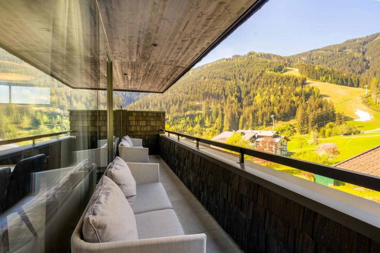 Sunny Ferienwohnungen Ski In - Ski Out Self Check In Zell am See Ngoại thất bức ảnh